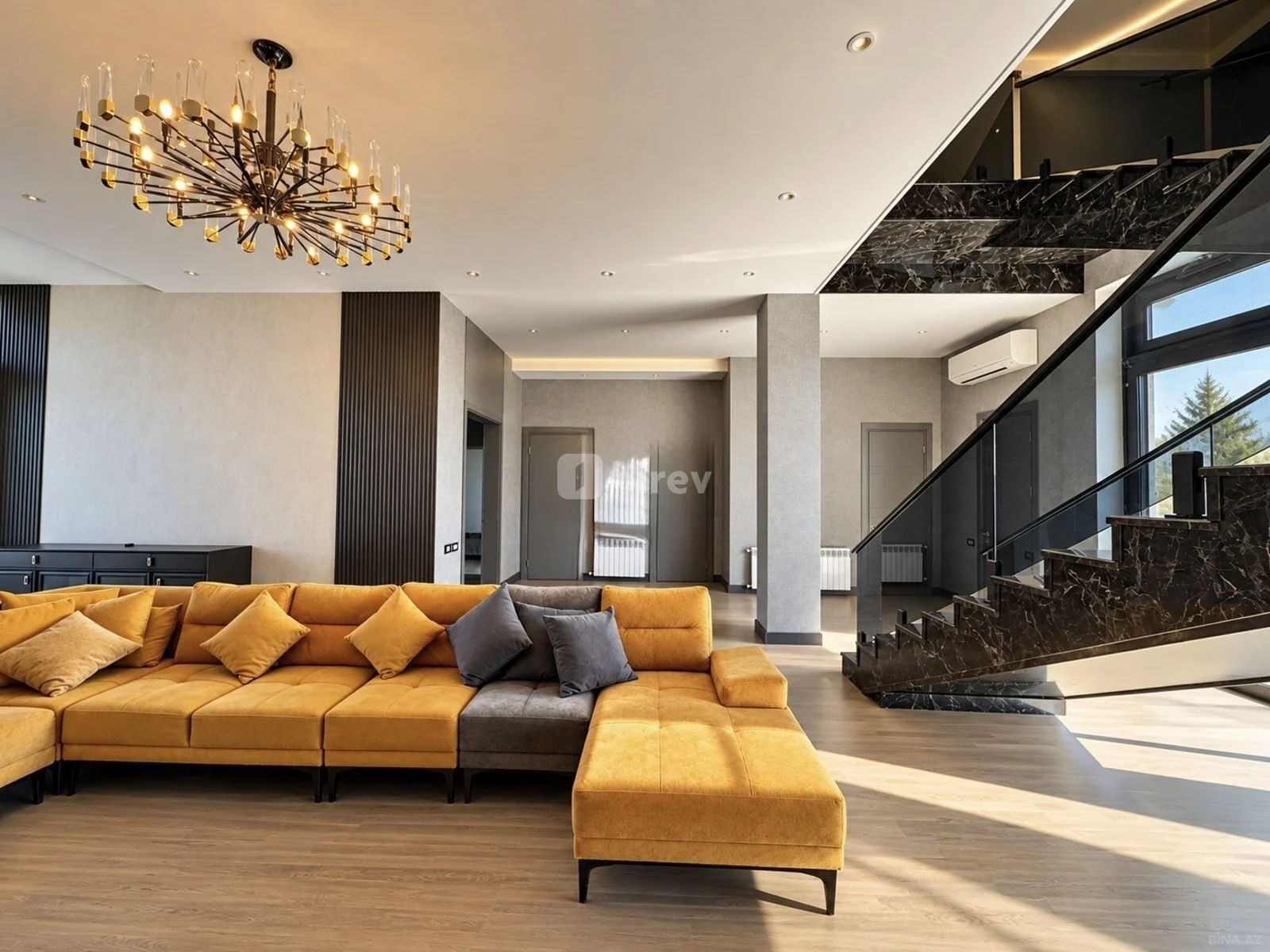 7 otaqlı həyət evi, Şüvəlan q., Almas İldırım küç., Xəzər rayonu — şəkil 29