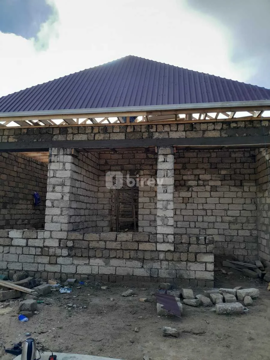 4 otaqlı həyət evi, Binəqədi rayonu, Qaraçuxur qəsəbəsi, Bakı şəhəri — şəkil 1