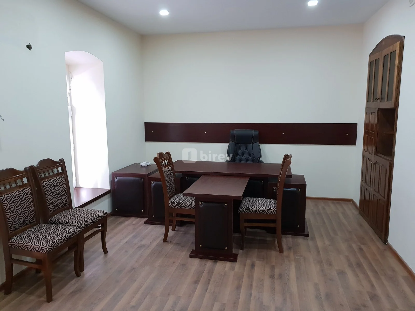 Ofis, Nəsimi rayonu, Mirzə İbrahimov küçəsi 42, Bakı şəhəri — şəkil 2