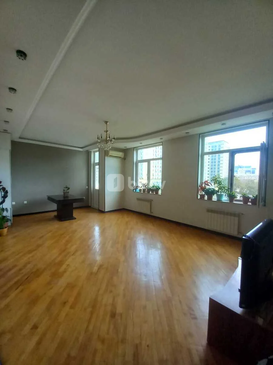 3 otaqlı mənzil, Kubinka q., Əlibəy Hüseynzadə küçəsi, Nəsimi rayonu — şəkil 3