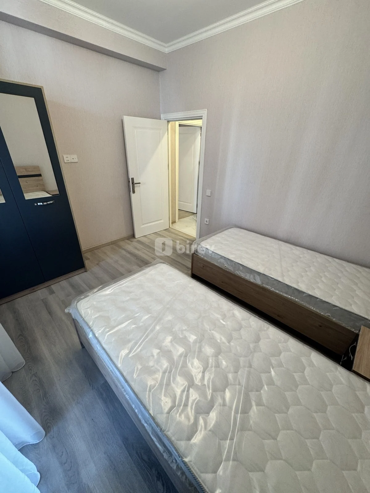 2 otaqlı mənzil, Xırdalan q., Həsən Əliyev küçəsi 7, Abşeron rayonu — şəkil 1