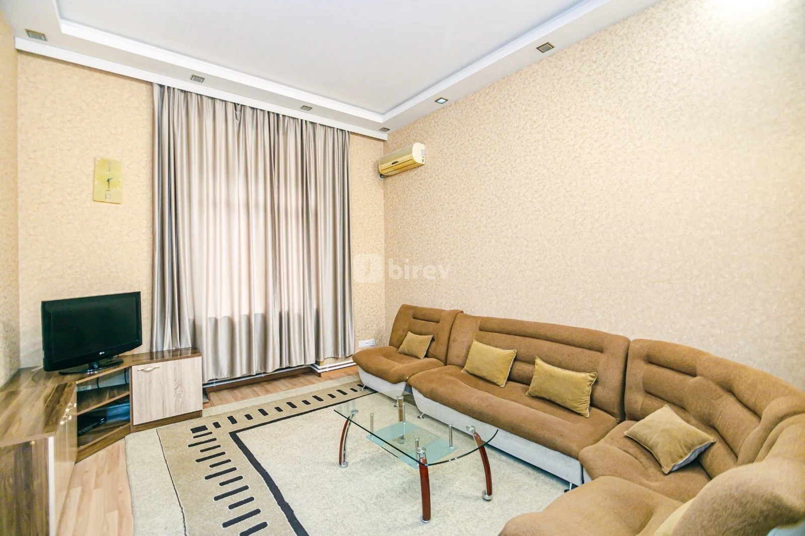 2 otaqlı mənzil, Səbail rayonu, Neftçilər prospekti 111, Bakı şəhəri — şəkil 2