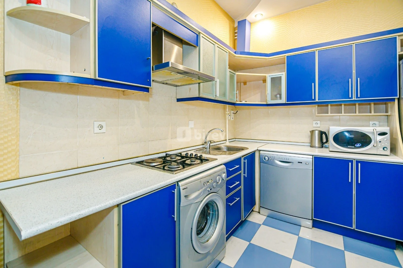 2 otaqlı mənzil, Səbail rayonu, Neftçilər prospekti 111, Bakı şəhəri — şəkil 5