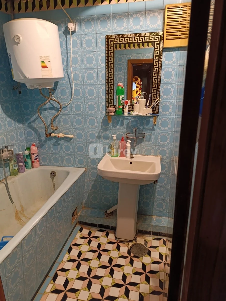 4-комнатная квартира, 4-й микрорайон, Hüseyn Seyidzadə 2, Насиминский район — фото 14
