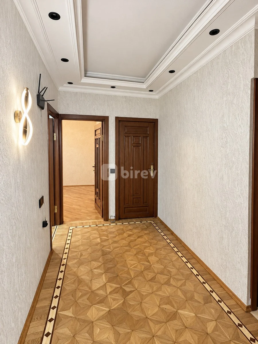 5-комнатная квартира, пос. 8-й километр, Bəhruz Nuriyev küçəsi, ev 32, Низаминский район — фото 6