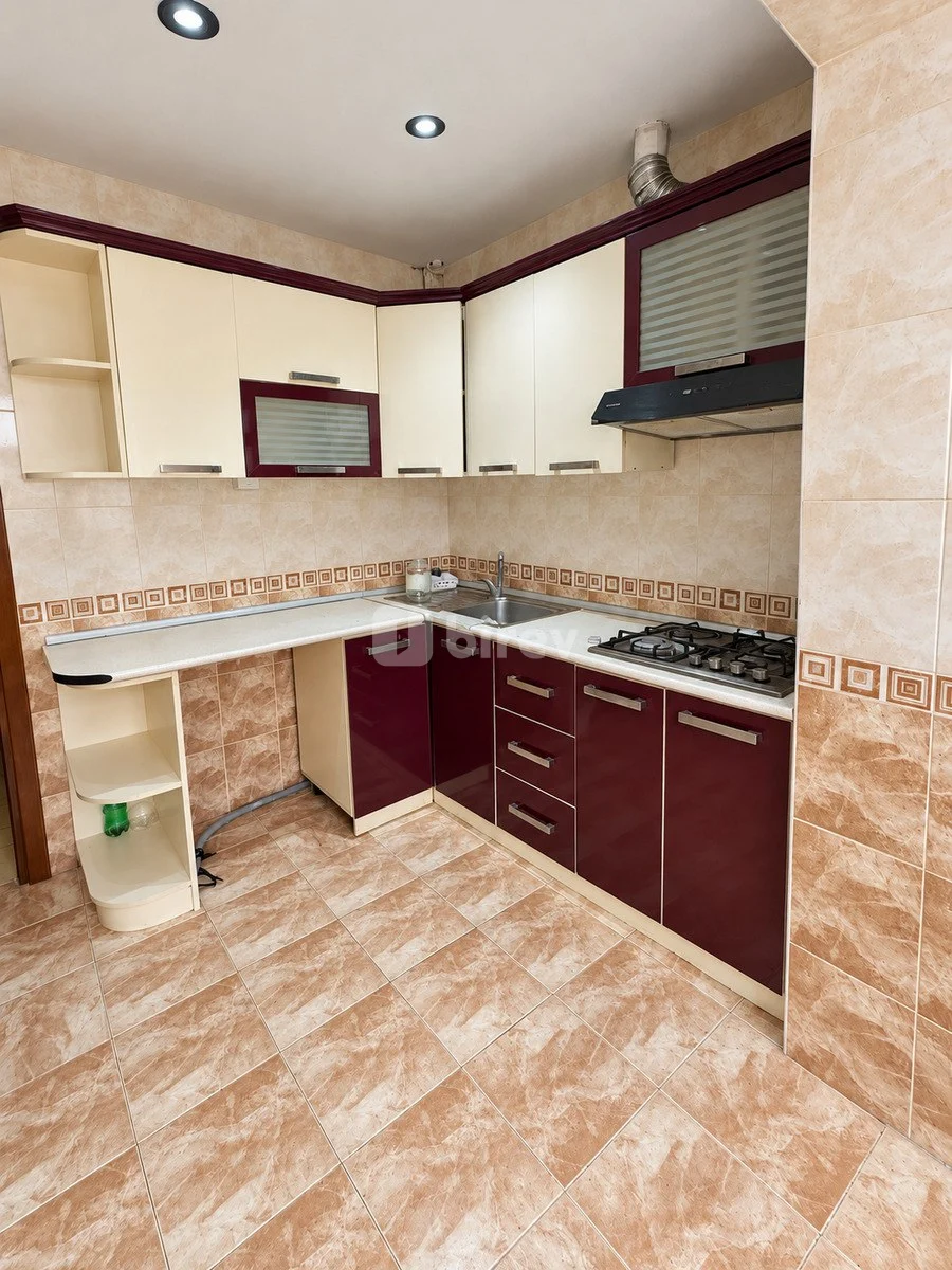 5-комнатная квартира, пос. 8-й километр, Bəhruz Nuriyev küçəsi, ev 32, Низаминский район — фото 7
