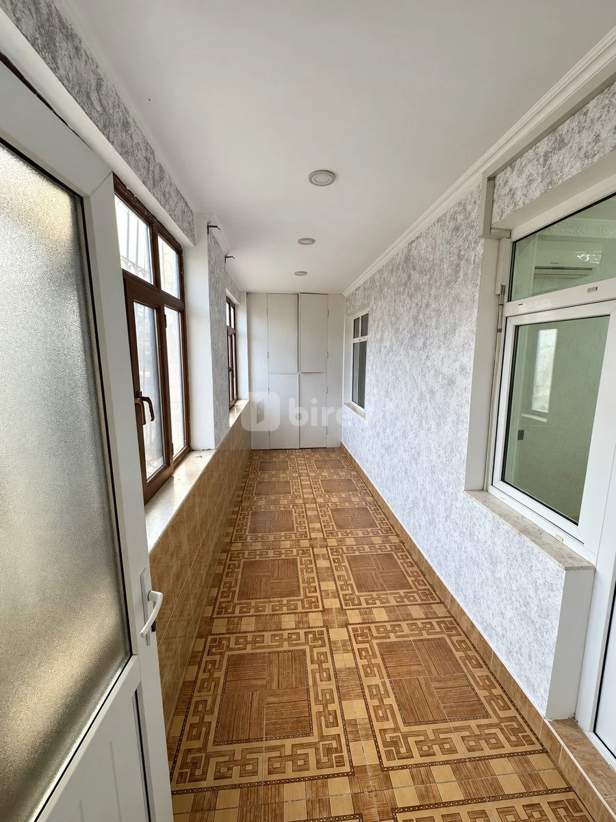 5-комнатная квартира, пос. 8-й километр, Bəhruz Nuriyev küçəsi, ev 32, Низаминский район — фото 10