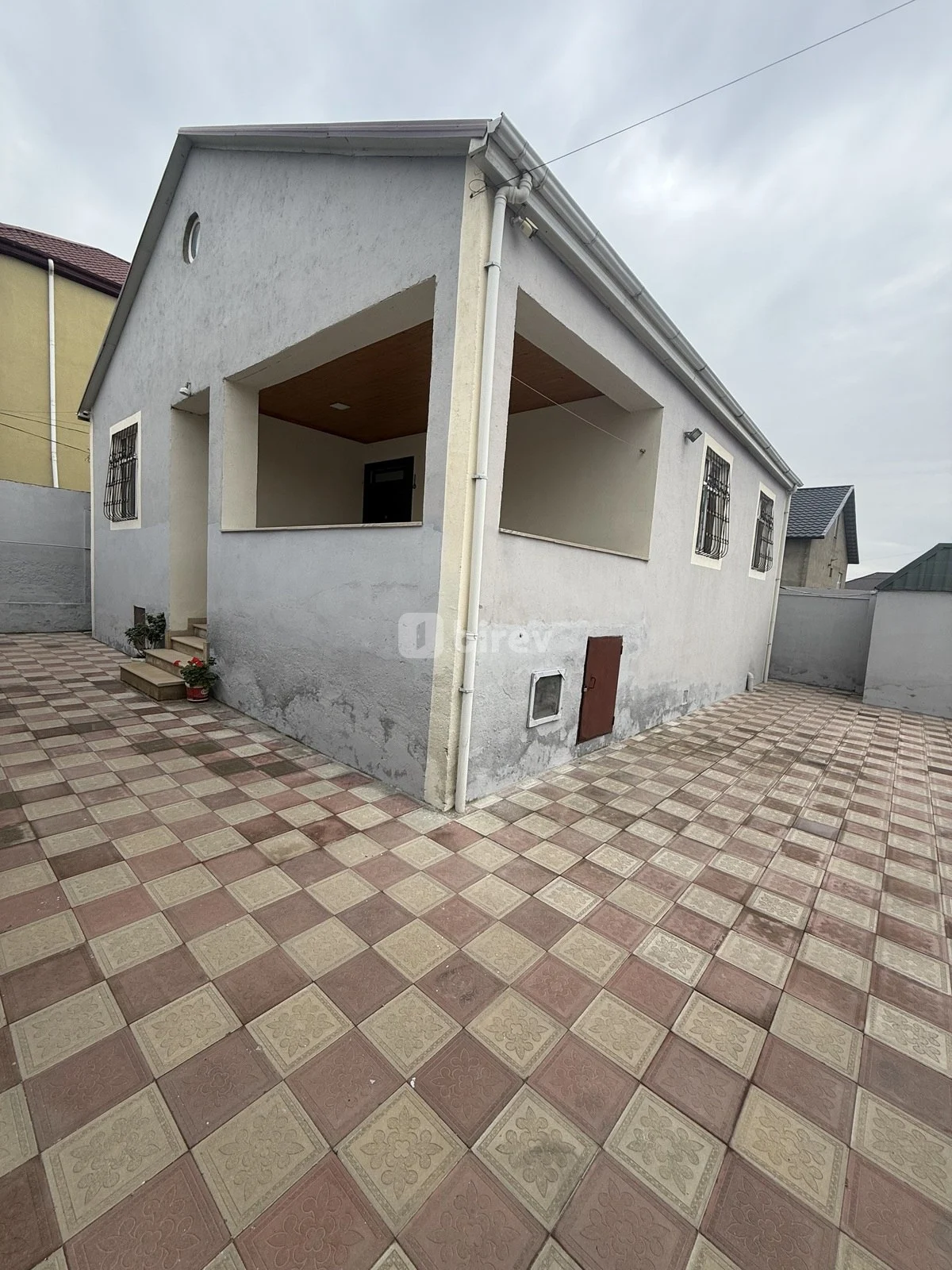 3 otaqlı həyət evi, Saray q., Saray qəs., Abşeron rayonu — şəkil 3