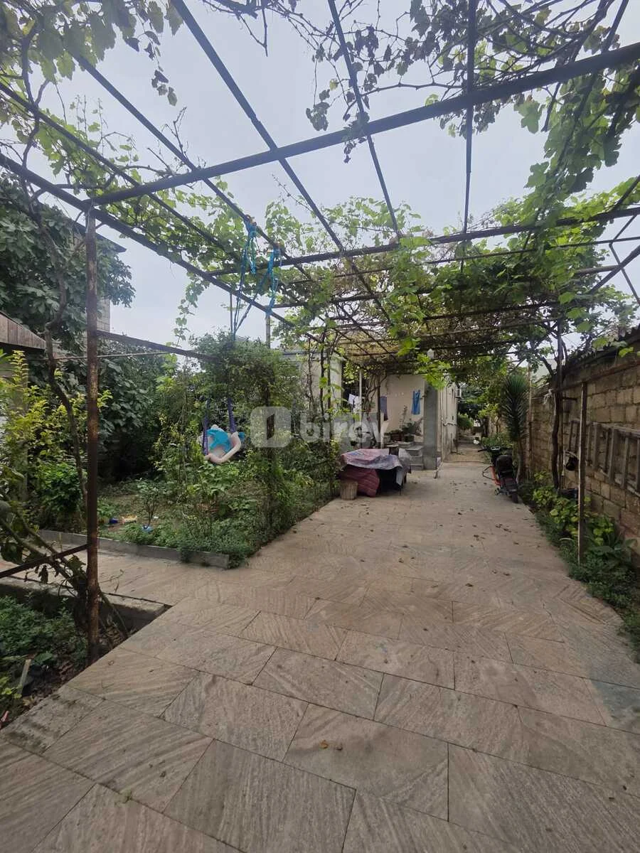 4 otaqlı həyət evi, Binə q., Binə sovxoz qəsəbəsi, Xəzər rayonu — şəkil 1