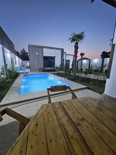 4 otaqlı həyət evi, Şüvəlan q.