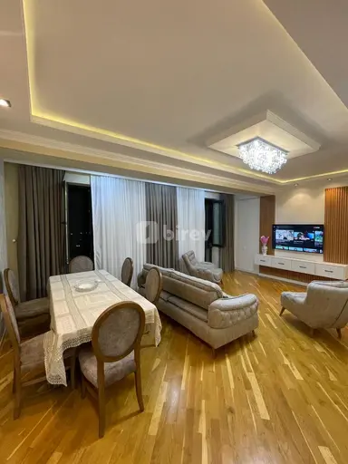 4 otaqlı mənzil, Xətai rayonu, Həzi Aslanov m.
