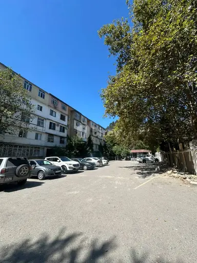 4 otaqlı mənzil, Nizami rayonu, Xalqlar Dostluğu m.