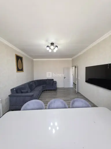 4 otaqlı mənzil, Bakıxanov q.