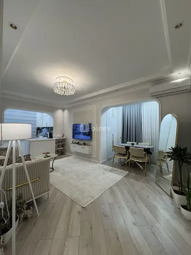 2 otaqlı mənzil, 8-ci mikrorayon