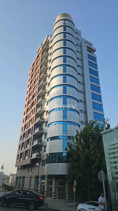 4 otaqlı mənzil, Yasamal q.