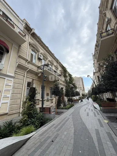 2 otaqlı mənzil, Yasamal rayonu, İçərişəhər m.