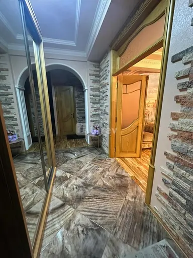 6-комнатная квартира, 3-й микрорайон