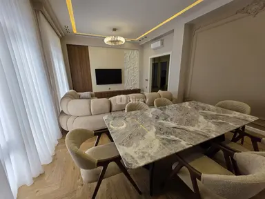 3 otaqlı mənzil, Ağ şəhər q.