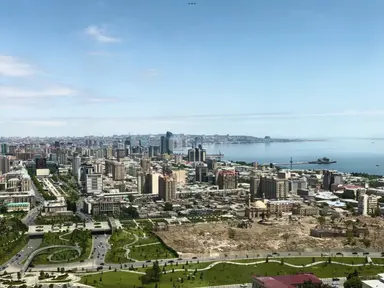 4 otaqlı mənzil, Yasamal rayonu, Elmlər Akademiyası m.