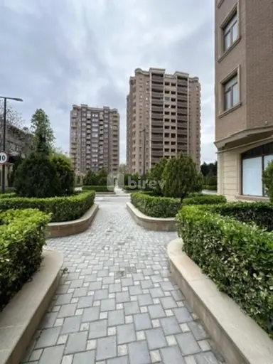 3 otaqlı mənzil, Nəsimi rayonu, 28 May m.