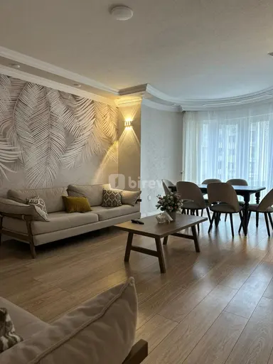 2 otaqlı mənzil, Nəsimi rayonu, 8 Noyabr m.
