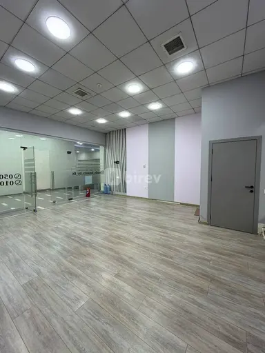 Ofis, Kubinka q.