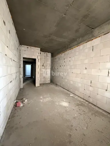 2 otaqlı mənzil, 8-ci kilometr q.