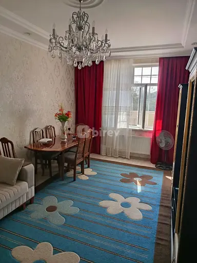 3 otaqlı həyət evi, Saray q.