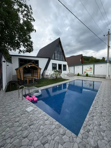 3 otaqlı həyət evi, Qəbələ rayonu, Qəbələ r.
