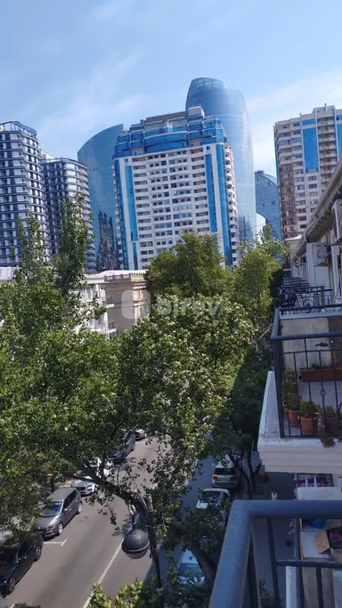 2 otaqlı mənzil, Nəsimi rayonu, 28 May m.