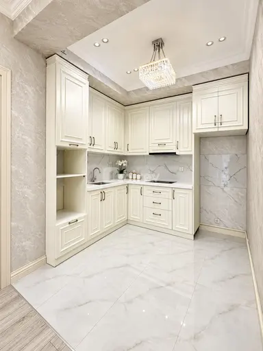 3 otaqlı mənzil, Bakıxanov q.