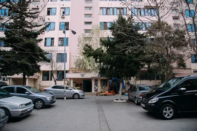 2 otaqlı mənzil, 8-ci mikrorayon