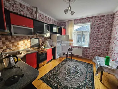 4 otaqlı həyət evi, Qəbələ rayonu, Qəbələ r.