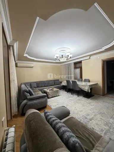 4 otaqlı mənzil, 8-ci kilometr q.