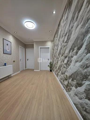 2 otaqlı mənzil, Bakıxanov q.