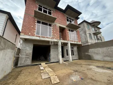 6 otaqlı həyət evi, Badamdar q.