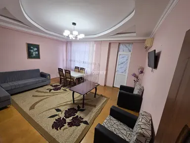3 otaqlı mənzil, Yasamal q.
