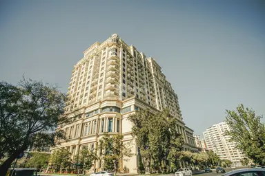 4 otaqlı mənzil, Yasamal rayonu, Elmlər Akademiyası m.