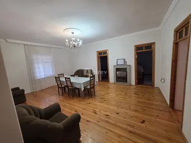 4 otaqlı həyət evi, Xaçmaz rayonu, Xaçmaz r.