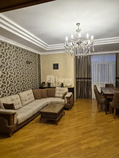 3 otaqlı mənzil, Yasamal q.