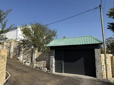 5 otaqlı həyət evi, Bum