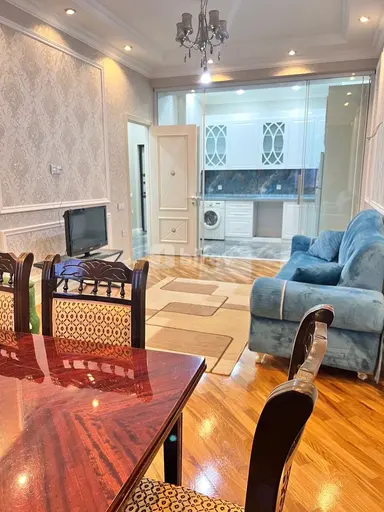 3 otaqlı mənzil, Nəsimi rayonu, 8 Noyabr m.