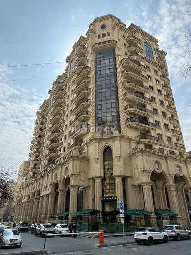 4 otaqlı mənzil, Nəsimi rayonu, 28 May m.