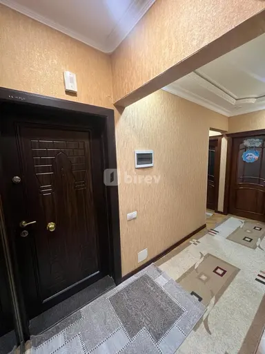 4 otaqlı mənzil, Bakıxanov q.