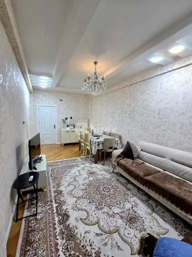 3 otaqlı mənzil, 8-ci kilometr q.