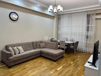 3 otaqlı mənzil, 8-ci mikrorayon