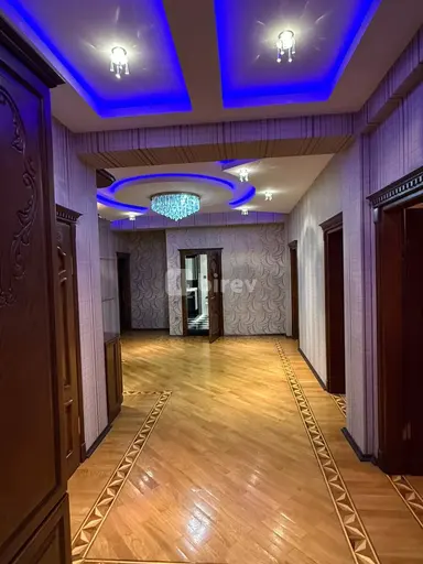 4 otaqlı mənzil, 3-cü mikrorayon