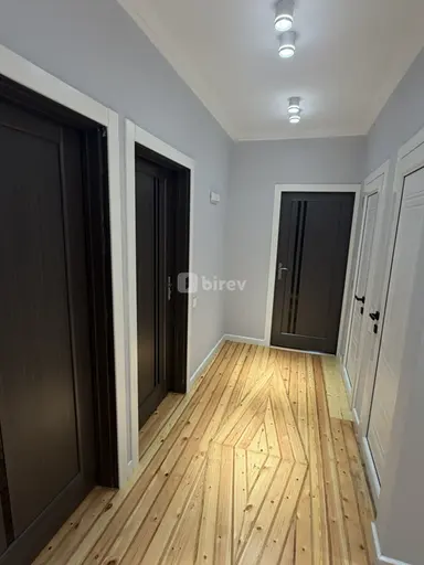 5 otaqlı mənzil, Bakıxanov q.