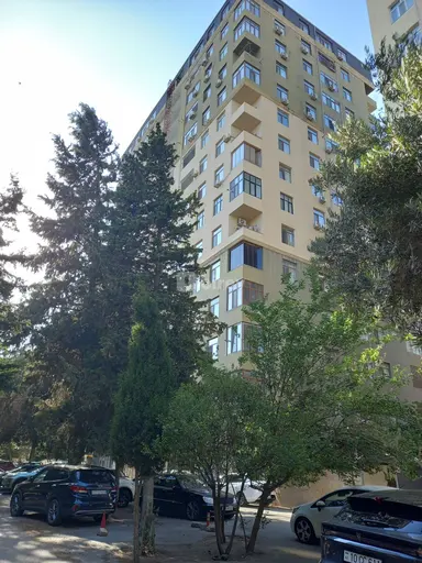 3 otaqlı mənzil, 8-ci mikrorayon