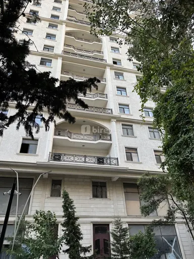3 otaqlı mənzil, Nəsimi rayonu, 8 Noyabr m.